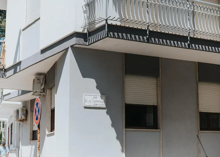 Graziandolina Sul Mare *